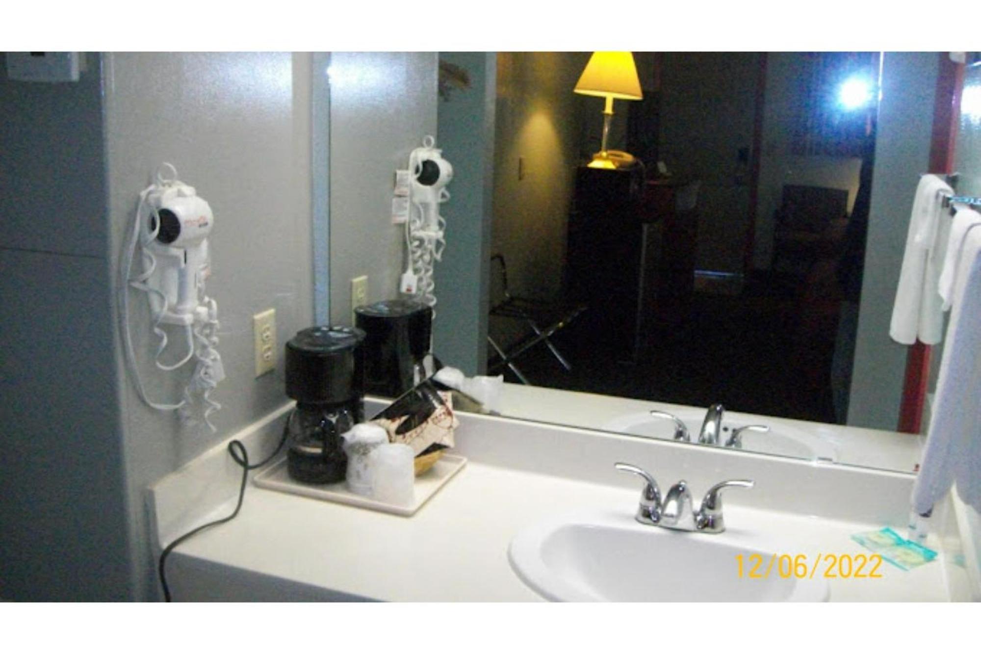 Exclusivo Inn By Oyo Grand Prairie, Tx Exterior photo